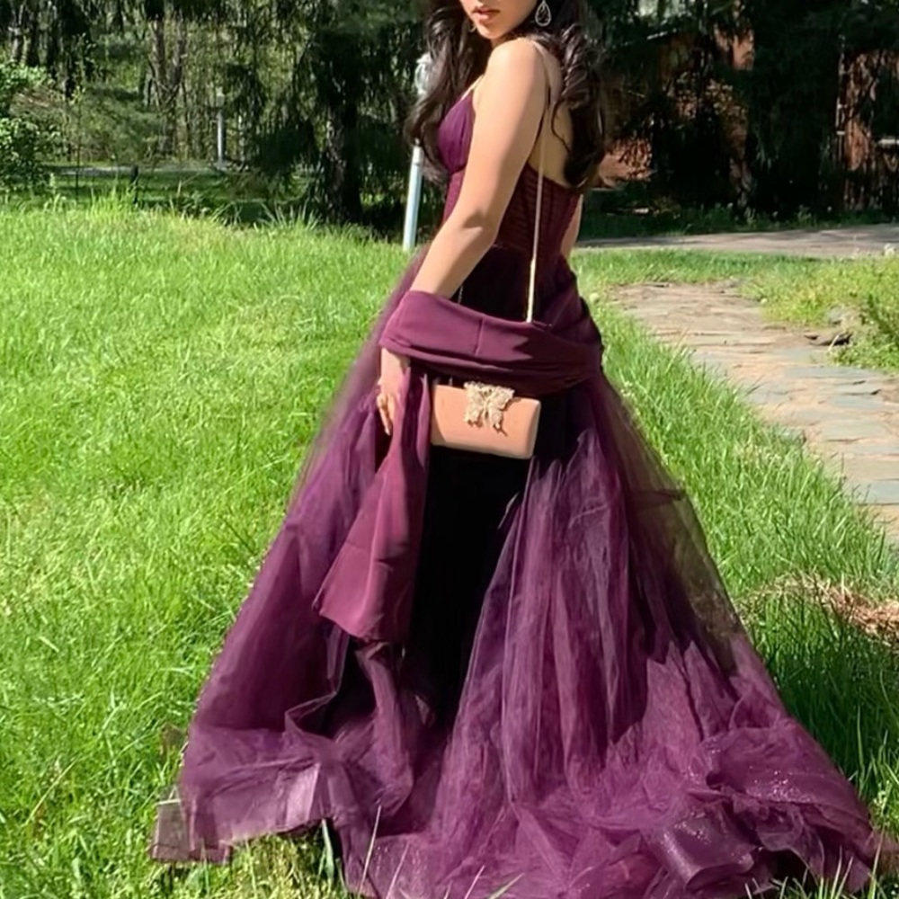 La Femme ball gown prom dress, plum, size:0